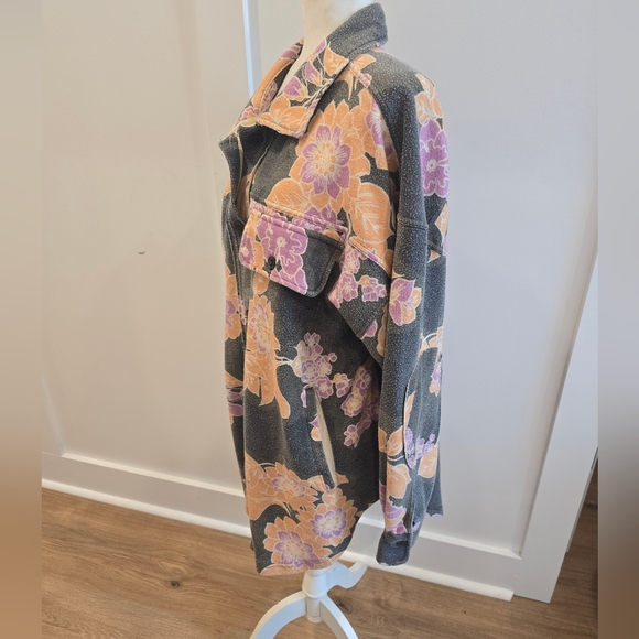 Free People Ruby Floral Grey and Peach Shacket, Size Large - Picture 5 of 9